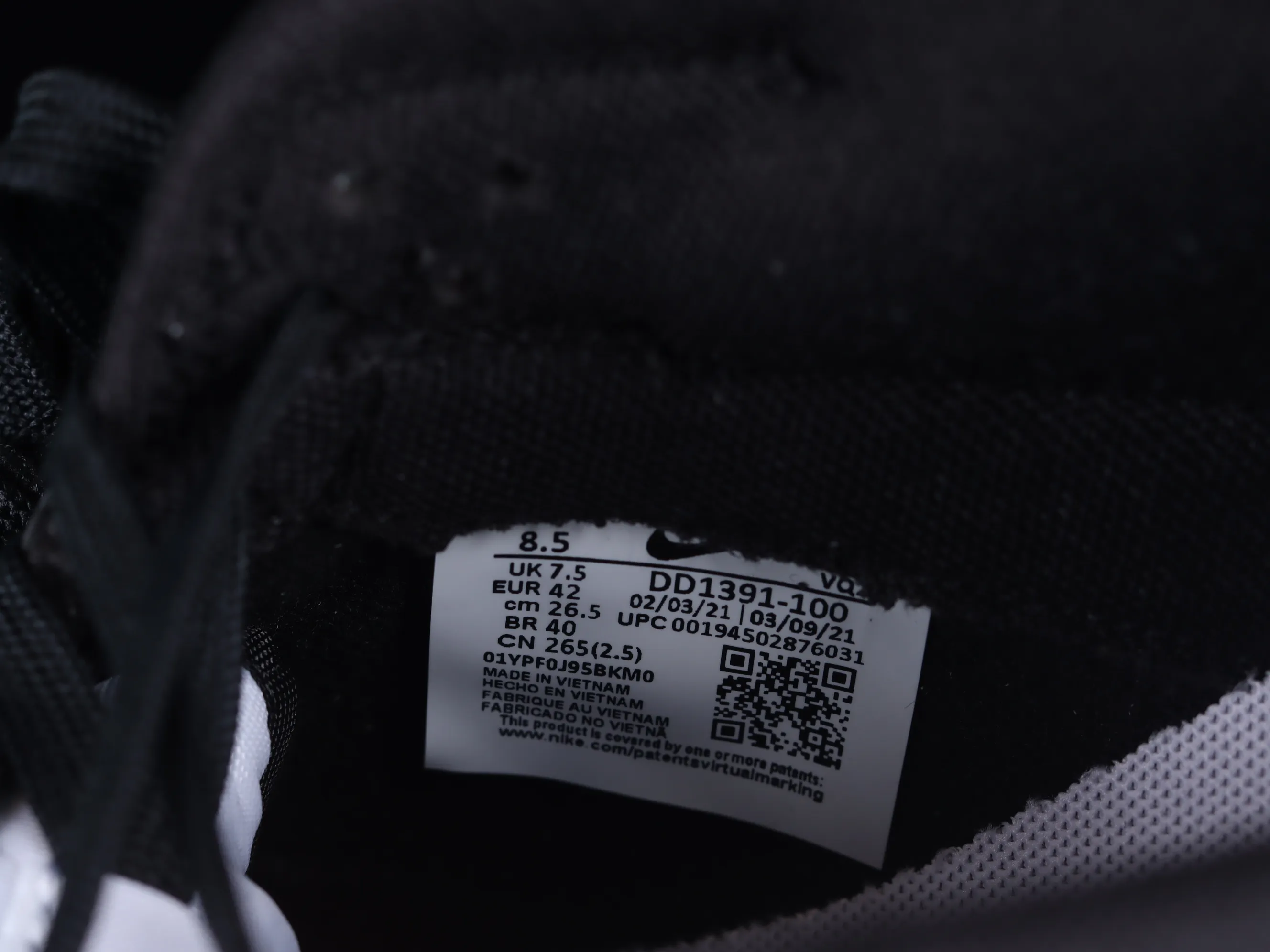 All categories Nk SB Dunk series Nk SB Dunk Low low-top sneakers M version Nk SB Dunk Low black and white panda SB smashed backboard fashion casual sneakers DD1391-100